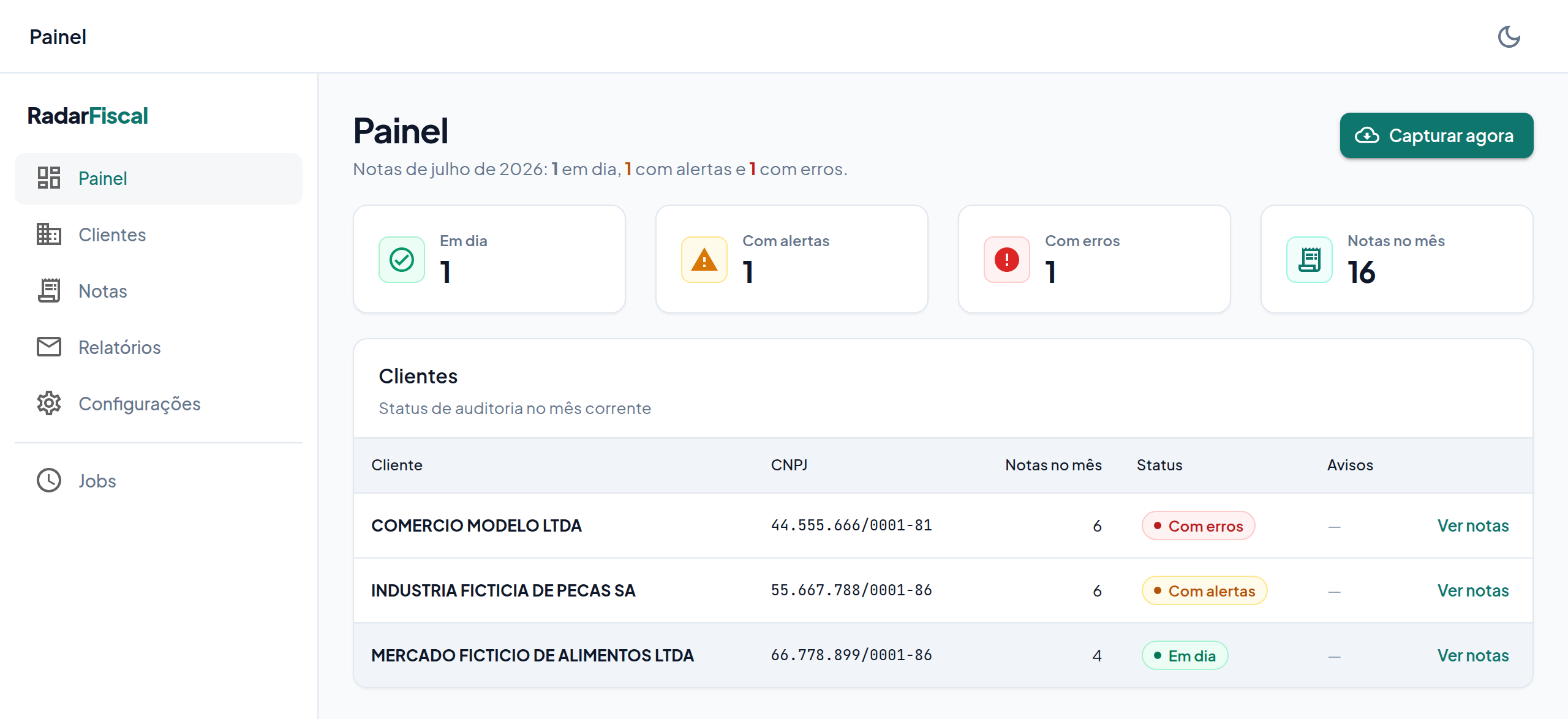 Painel do RadarFiscal com o semáforo de auditoria da carteira de clientes